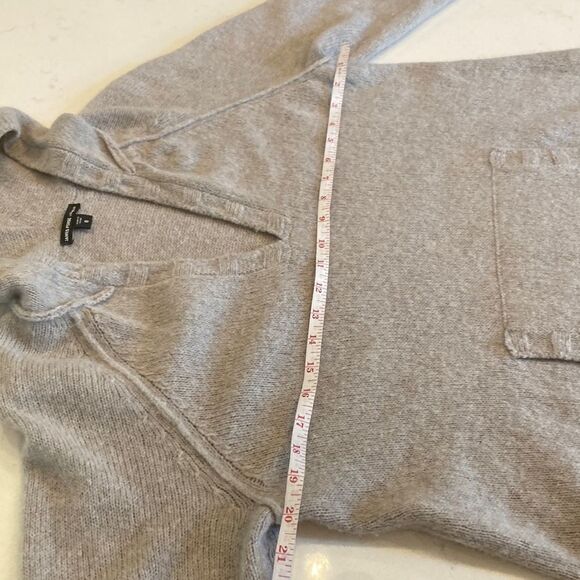 James Perse 100% Cashmere Light Grey V-Neck Kangaroo Front Pocket Hoodie XS - Picture 4 of 8